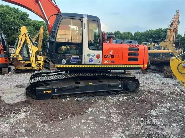 Hitachi ZX 200 Raupenbagger