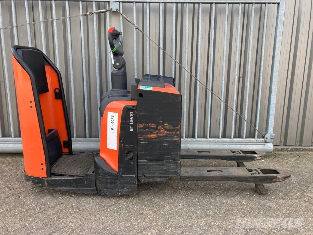 Toyota LPE200 Gabelstapler mit Fahrerstand