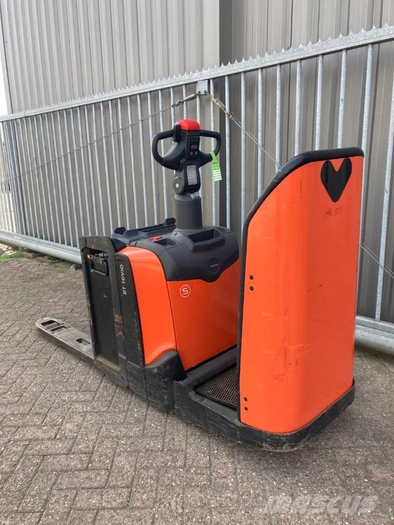 Toyota LPE200 Gabelstapler mit Fahrerstand