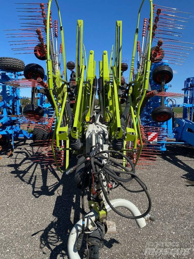 CLAAS Liner 4000 Kreiselheuer/-wender