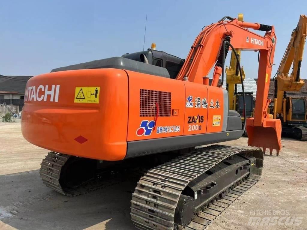 Hitachi ZX 200 Raupenbagger