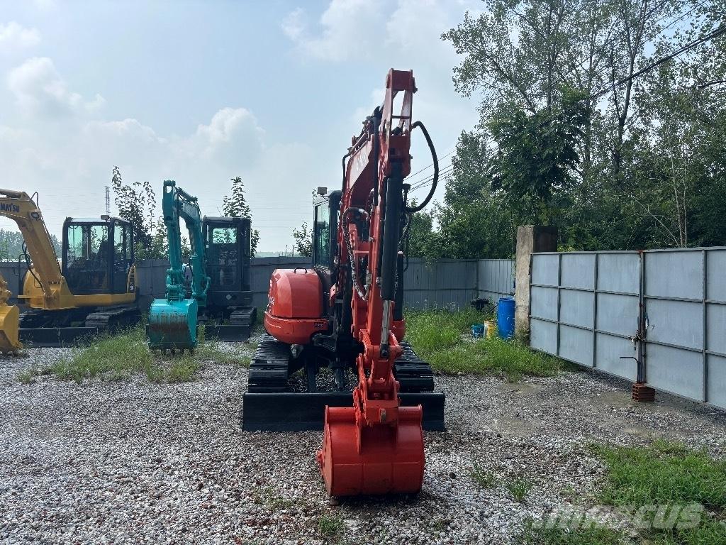 Kubota U 40 Minibagger < 7t