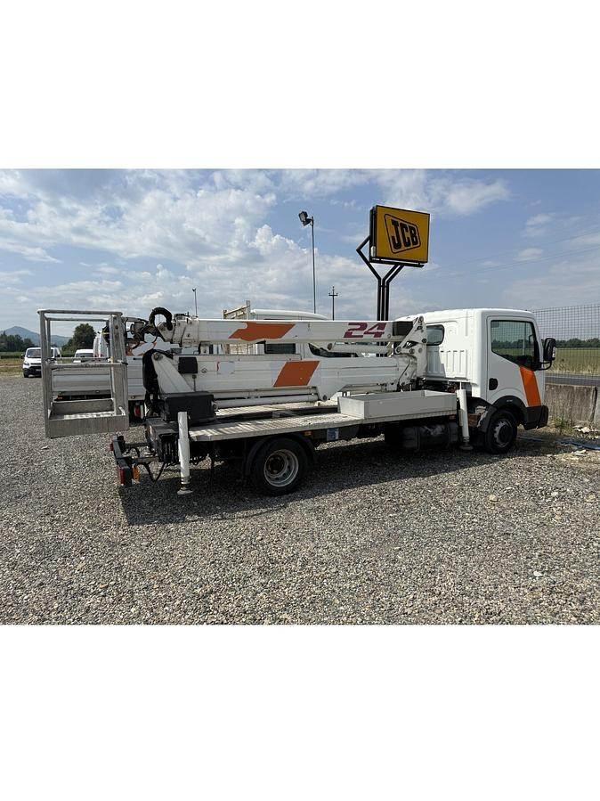 Cela DT24 LKW-Arbeitsbühnen