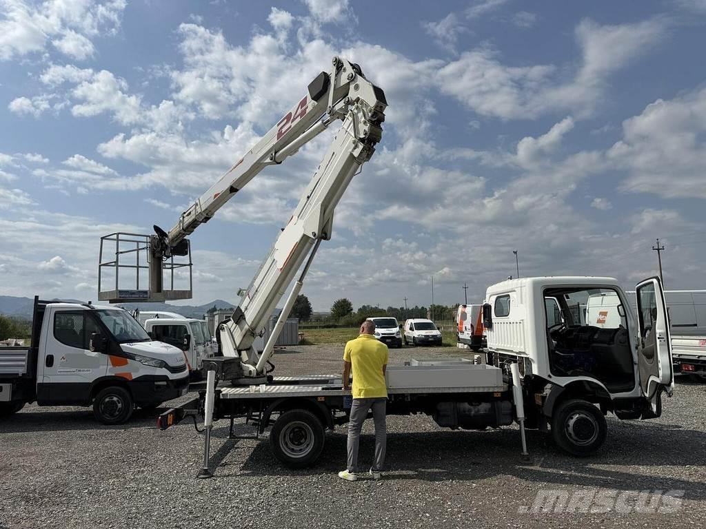 Cela DT24 LKW-Arbeitsbühnen