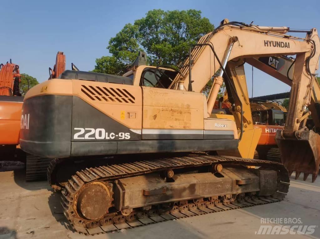 Hyundai 220lc-9s Raupenbagger
