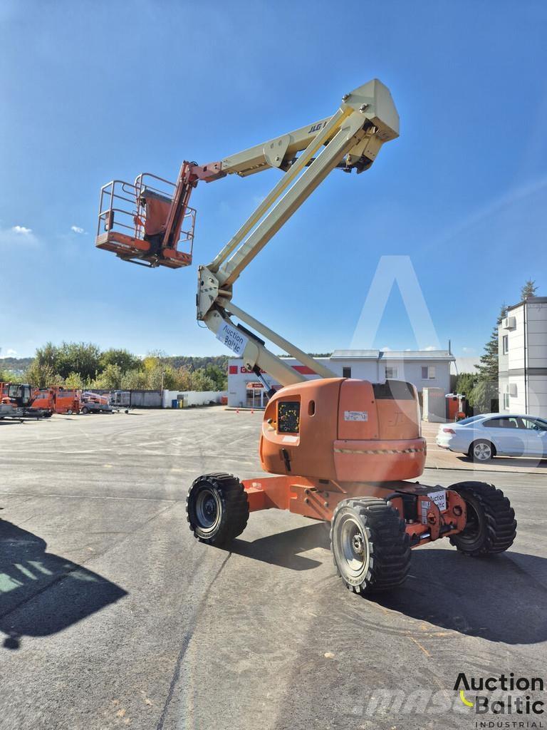 JLG 450 AJ Gelenkteleskoparbeitsbühnen