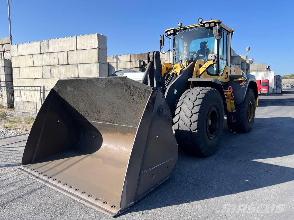 Volvo L 120 H Radlader