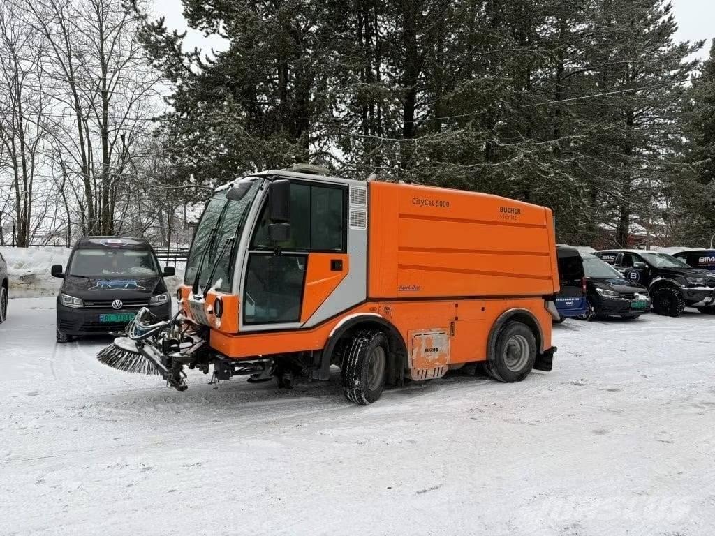 Bucher CityCat 5000 Kehrer