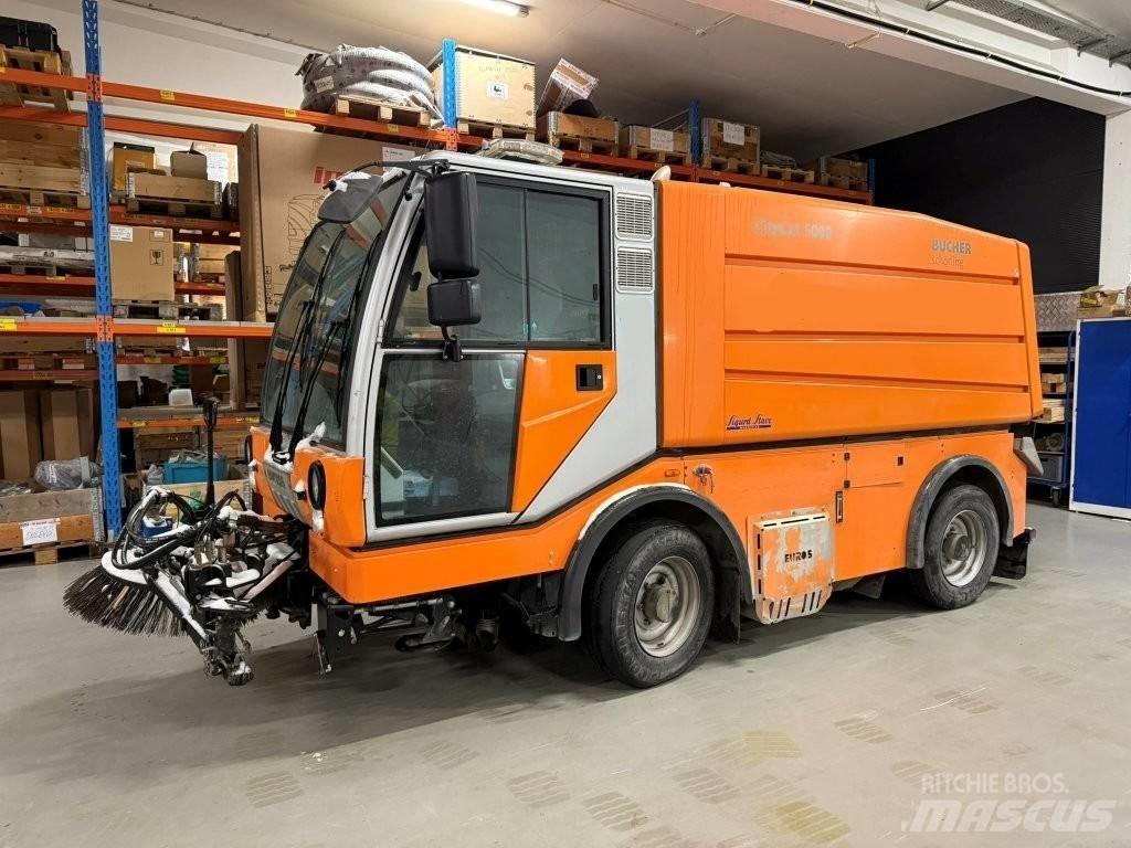 Bucher CityCat 5000 Kehrer