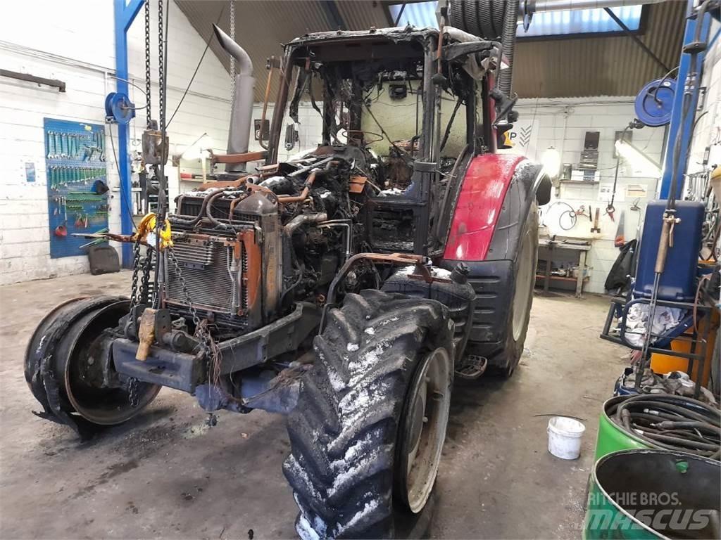 Valtra N163 Traktoren