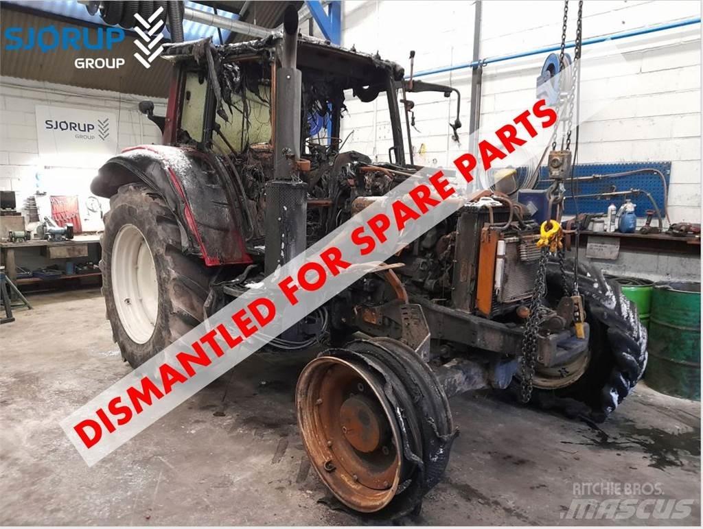 Valtra N163 Traktoren