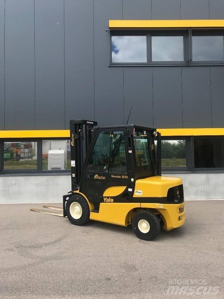 Yale GDP35VX Diesel heftrucks