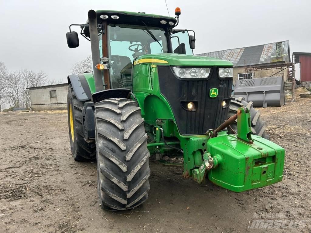 John Deere 7230 R Traktoren