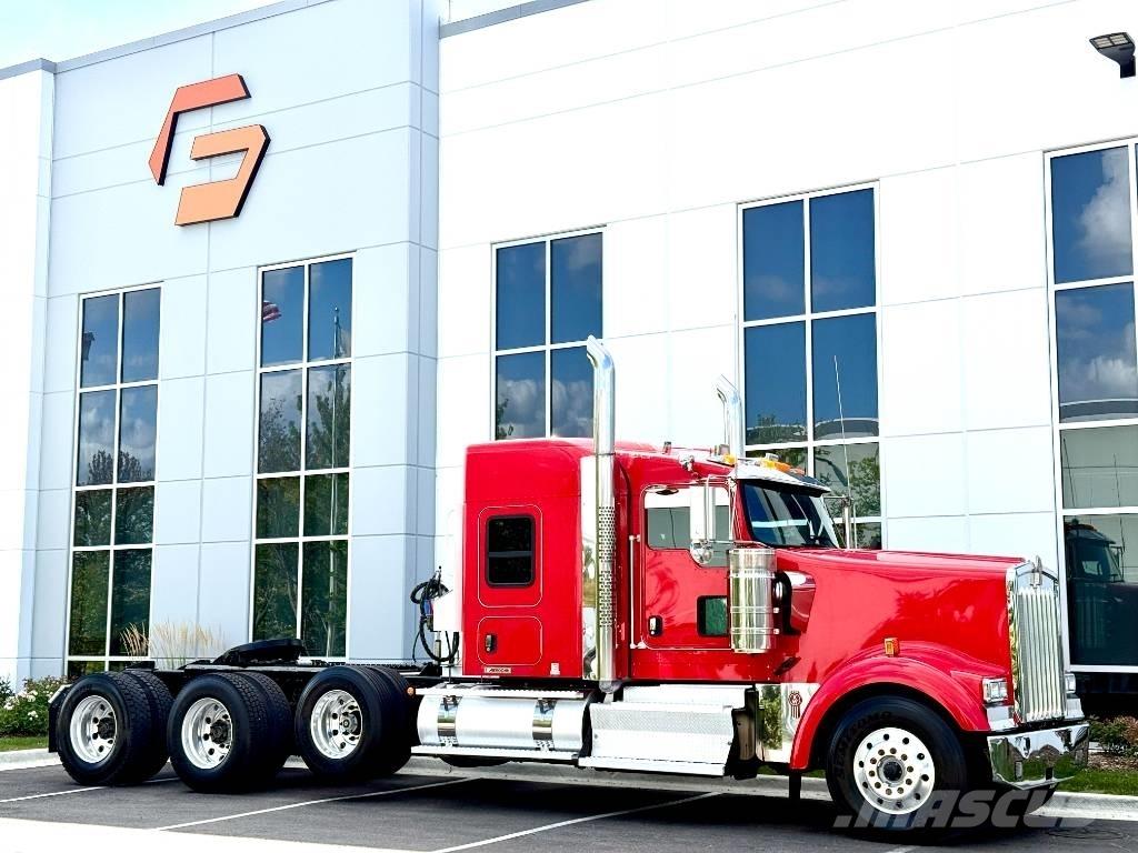 Kenworth W 900 Sattelzugmaschinen