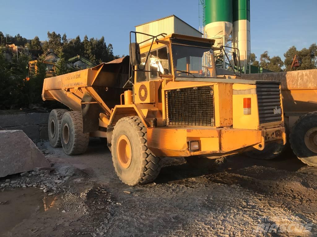Volvo A 30 C Dumper - Knickgelenk
