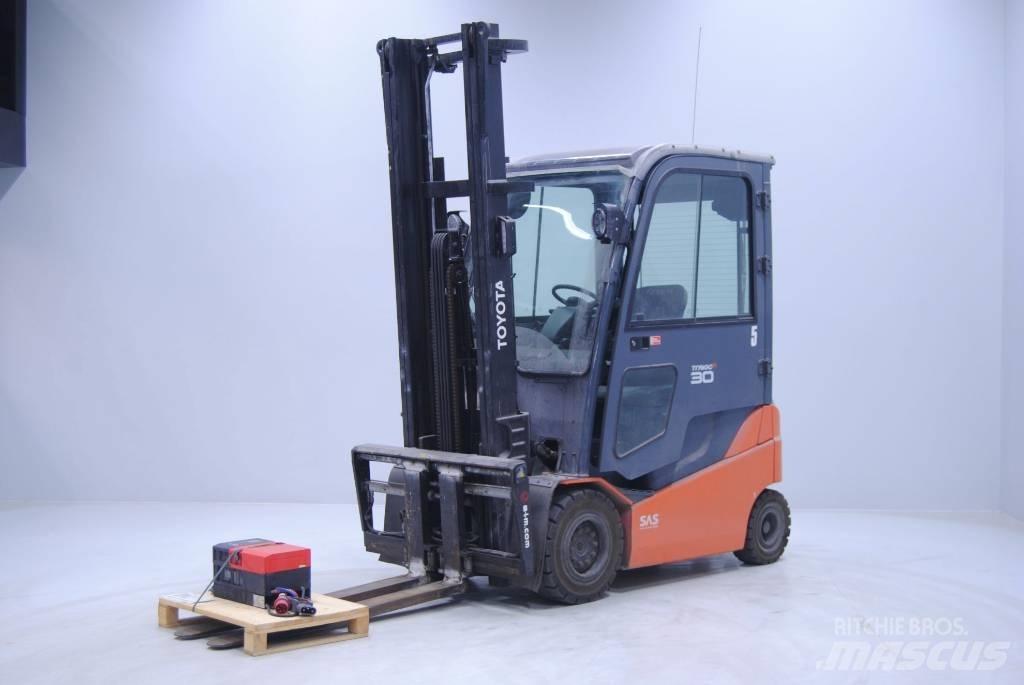 Toyota 8FBMKT30 Elektrische heftrucks