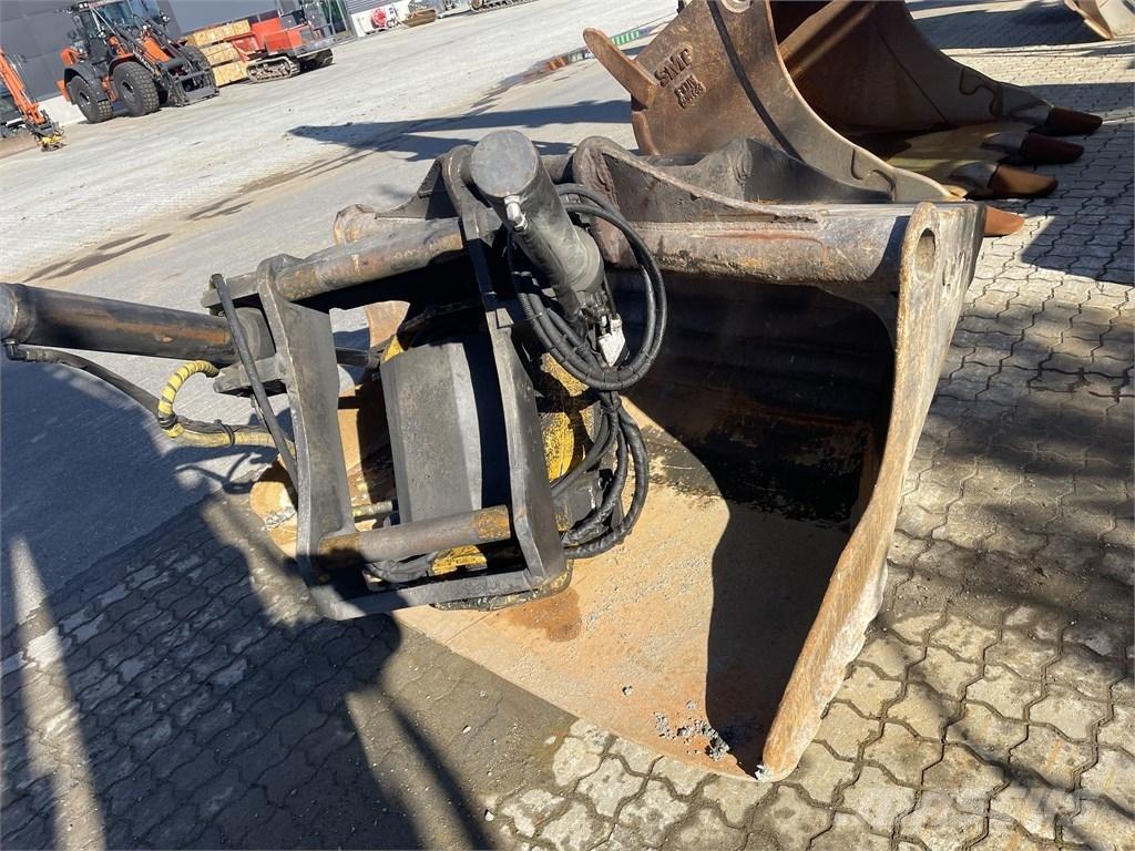 Komatsu PC 240 LC-8 Raupenbagger