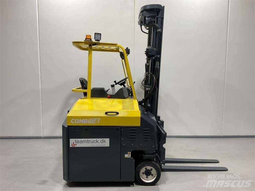 Combilift CBE3000 Vierwegestapler