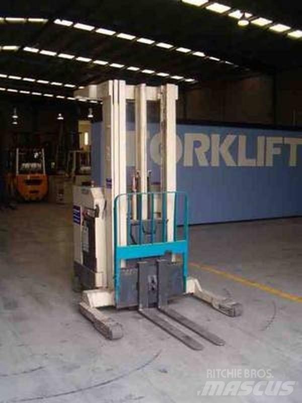 Crown 35RRTT210 Schubmaststapler