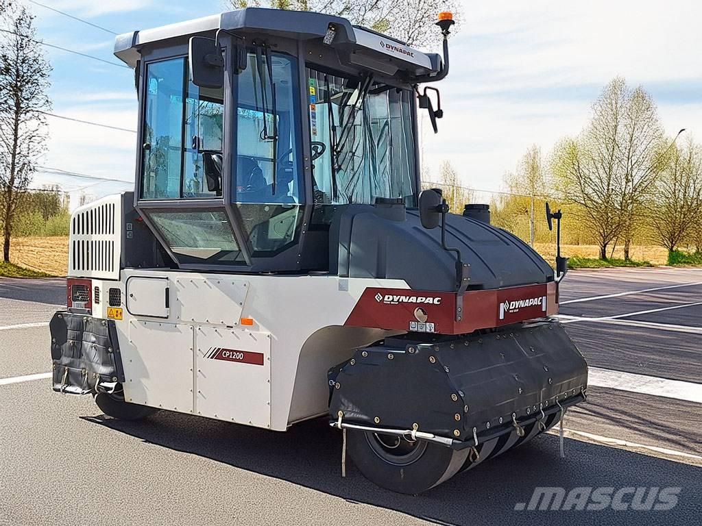 Dynapac CP 1200 W Gummiradwalzen