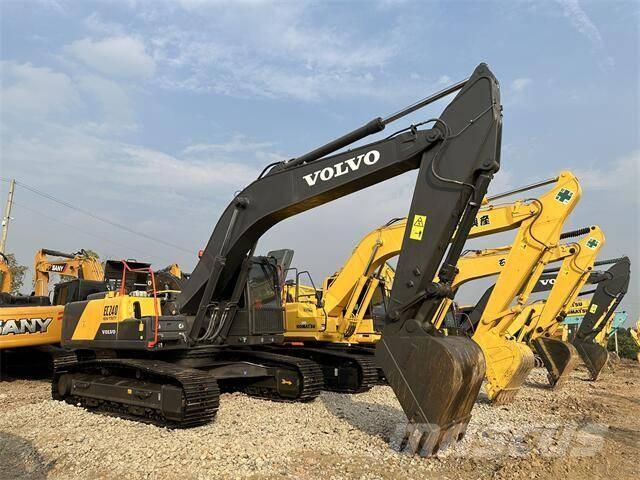 Volvo EC240 Raupenbagger