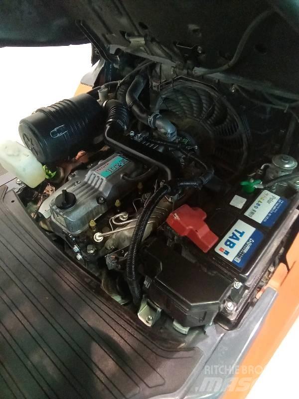 Toyota 8 FDF 25 Diesel heftrucks