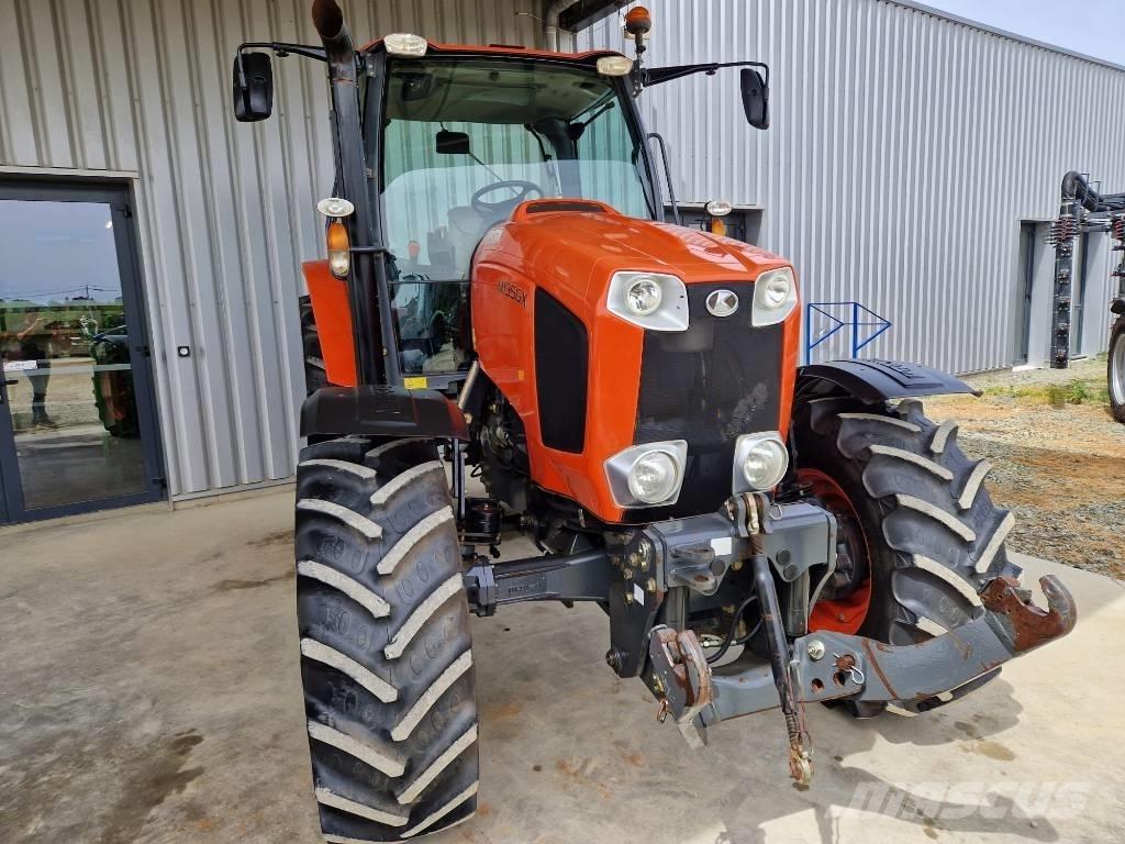 Kubota M 135 GX Traktoren