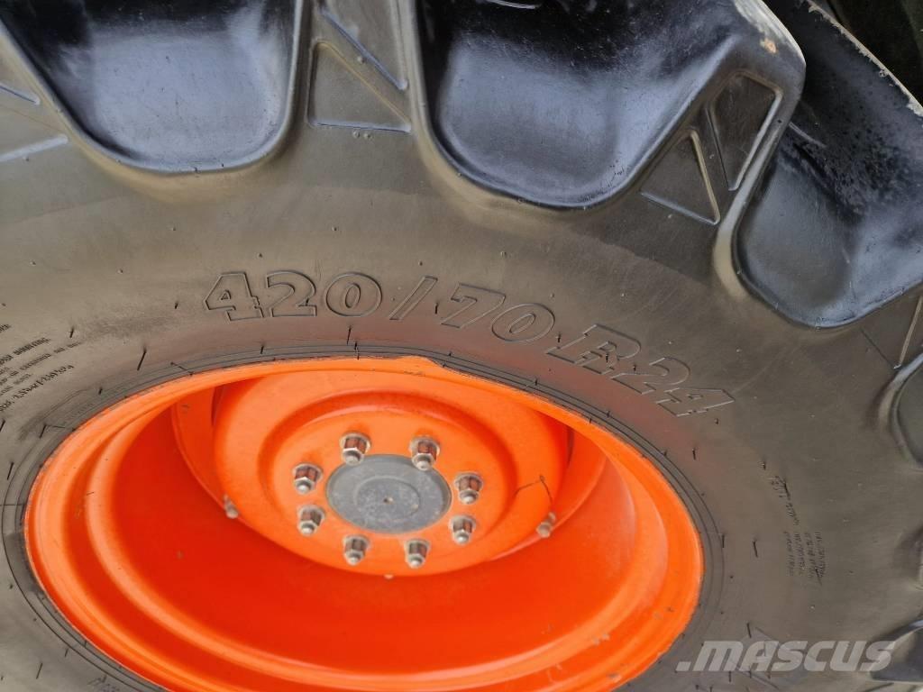 Kubota M 135 GX Traktoren