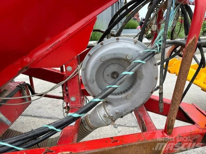 Horsch CO 6.25 Drillmaschinen