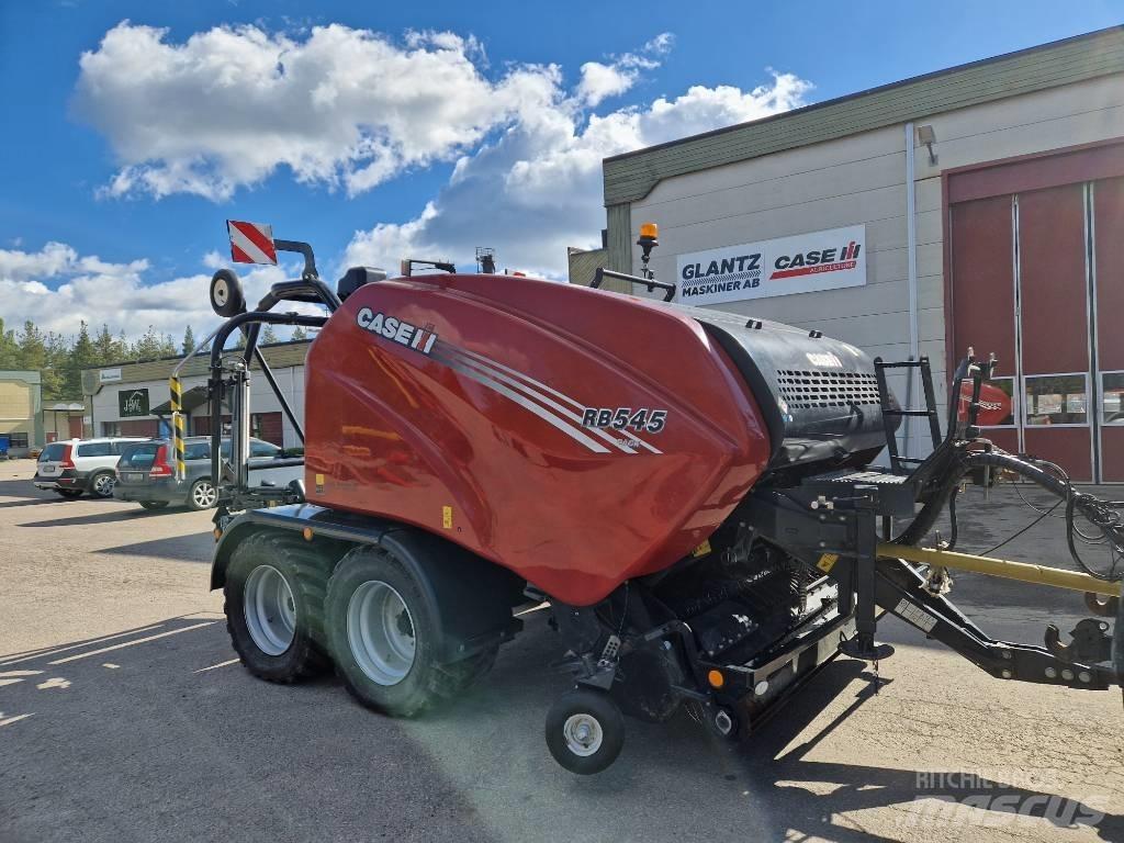 Case IH RB 545 Rundballenpressen