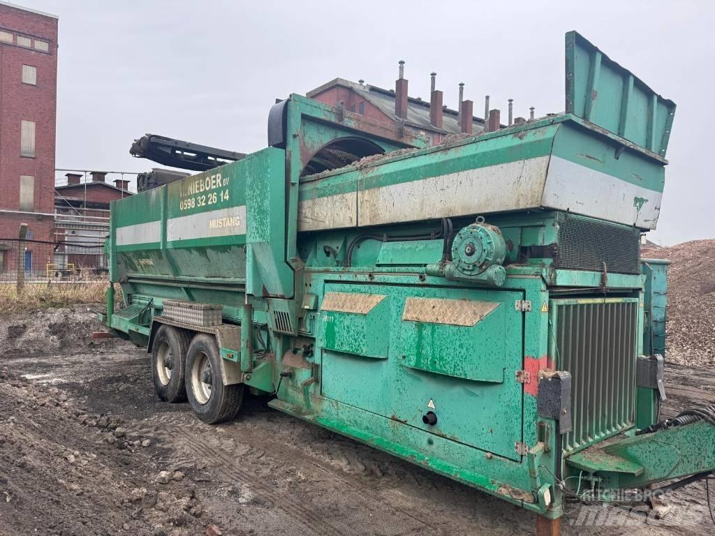 Farwick Mustang Mobile Siebanlagen