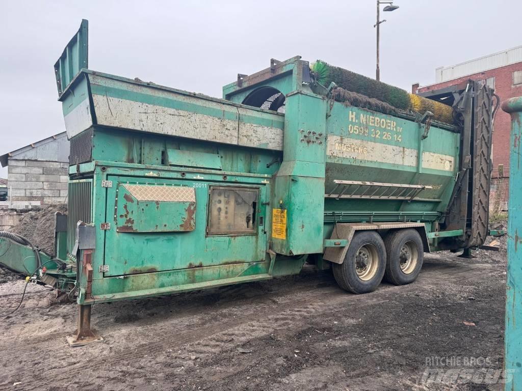 Farwick Mustang Mobile Siebanlagen