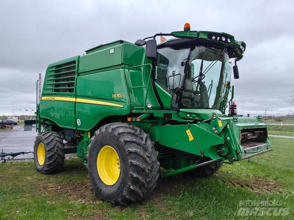 John Deere T 670 i Mähdrescher