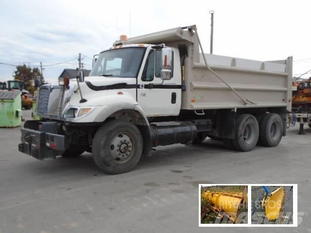 International 7500 Kipper