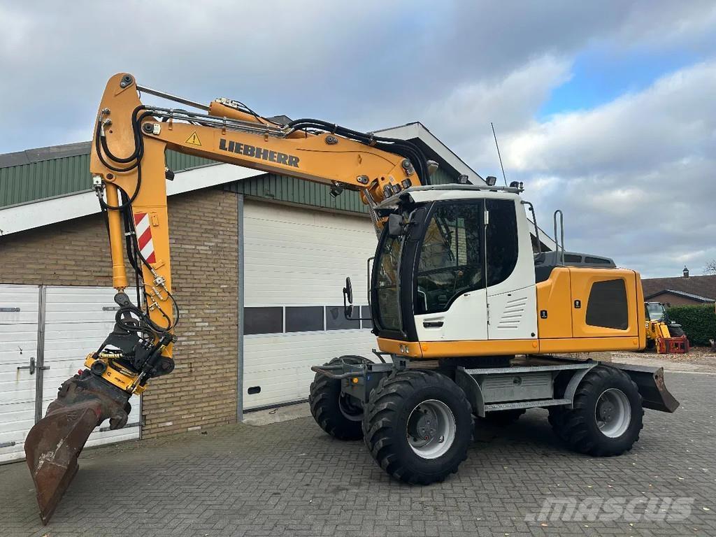 Liebherr A914 Mobilbagger