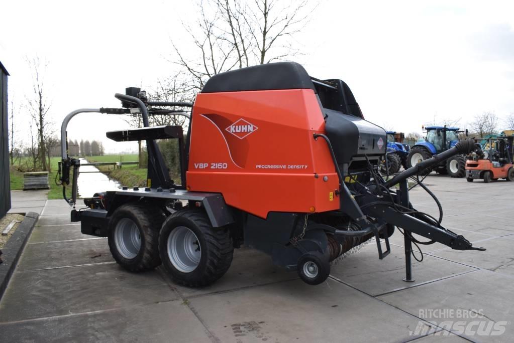Kuhn VBP 2160 Rundballenpressen