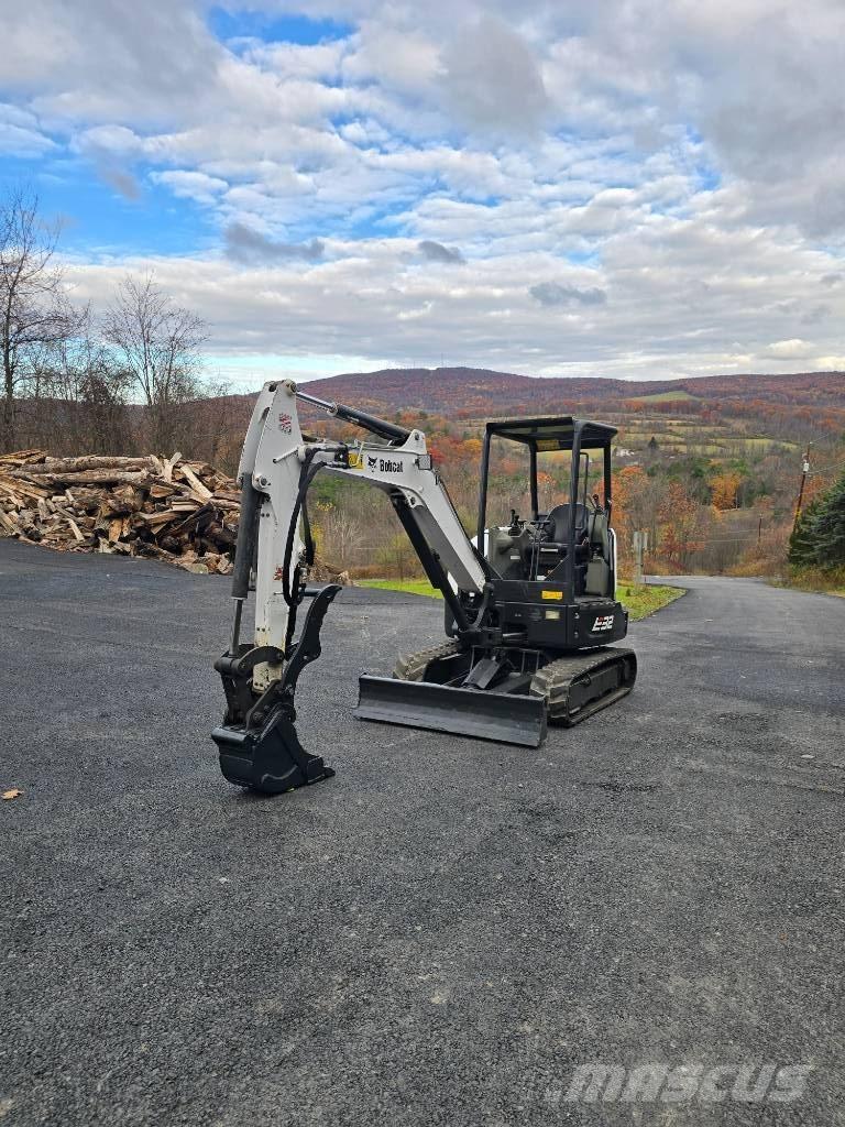Bobcat E 32 Minibagger < 7t