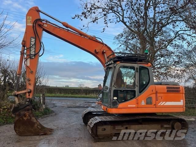 Doosan DX 140 LC Raupenbagger