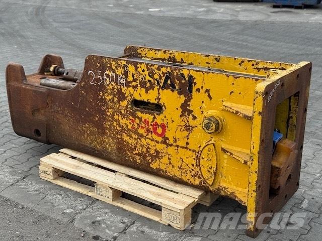 Soosan 140 Breaker Hammer / Brecher