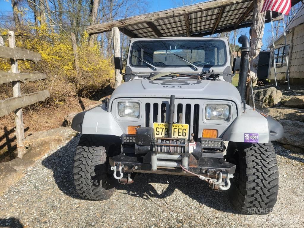 Jeep WRANGLER YJ Sonstige Baumaschinen