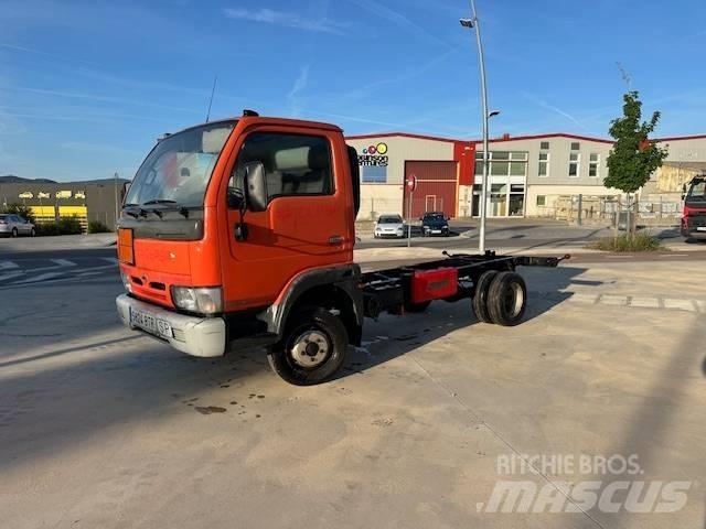 Nissan Cabstar E Lieferwagen