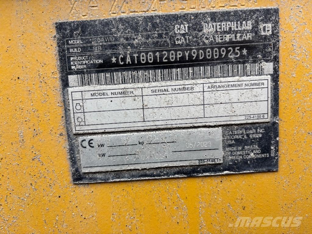 CAT 120 AWD Sonstige Baumaschinen