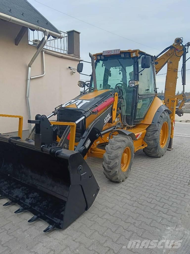 CAT 432 E 4x4 Baggerlader