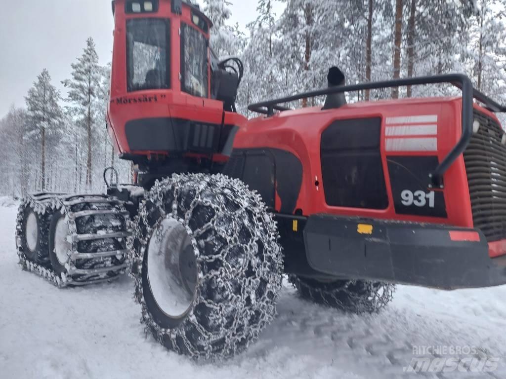 Komatsu 931 Harvester