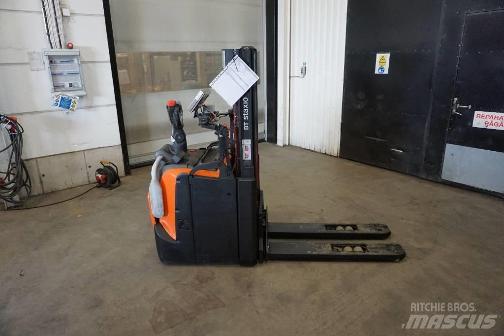 Toyota SPE200D Deichselstapler
