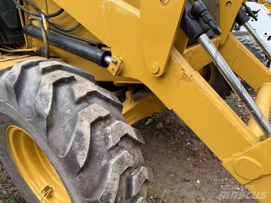 CASE 695 Baggerlader