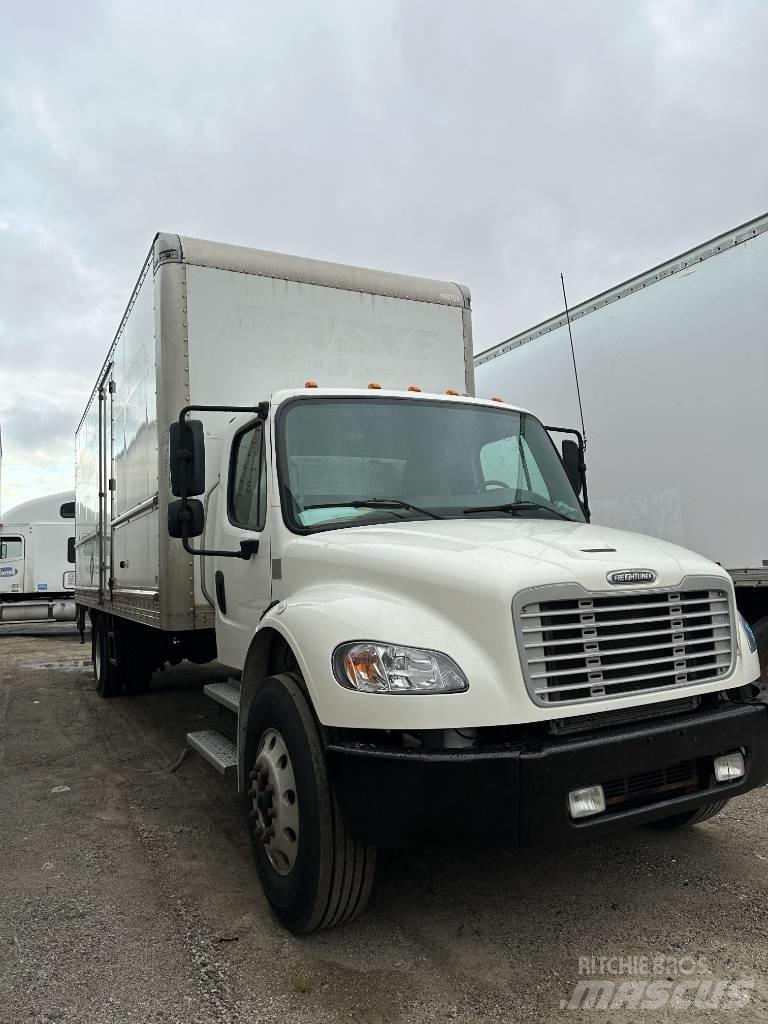 Freightliner M2 106 Kofferaufbau