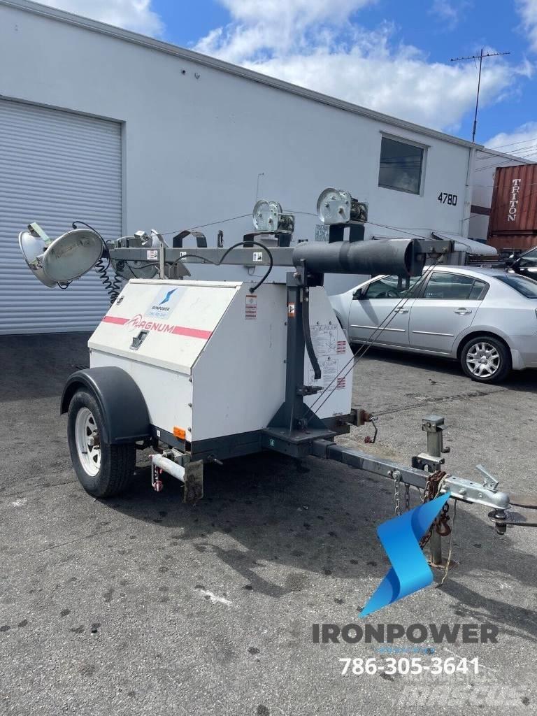 Magnum MLT 4200 Lichtmasten