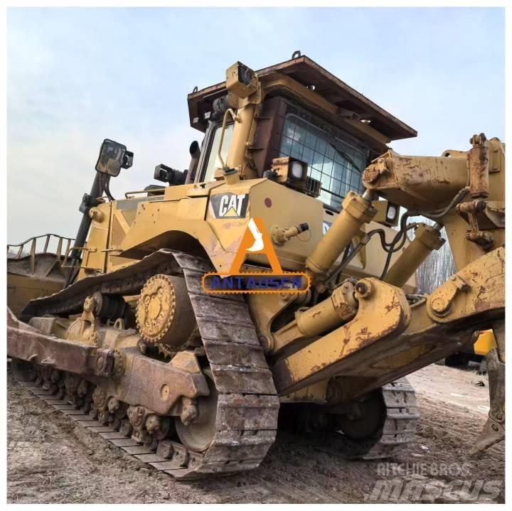 CAT D8T bulldozers Bulldozer