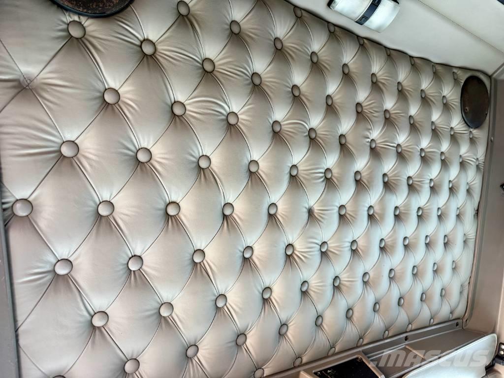 Kenworth W 900 Sattelzugmaschinen